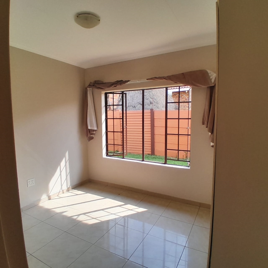 3 Bedroom Property for Sale in Oos Einde North West